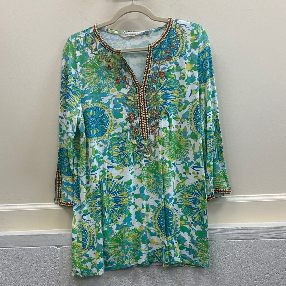 Soft Surroundings women’s medium Green and Blue Floral Embellished Tunic